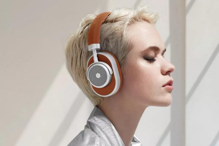 How noise-cancellation affects headphone sound quality